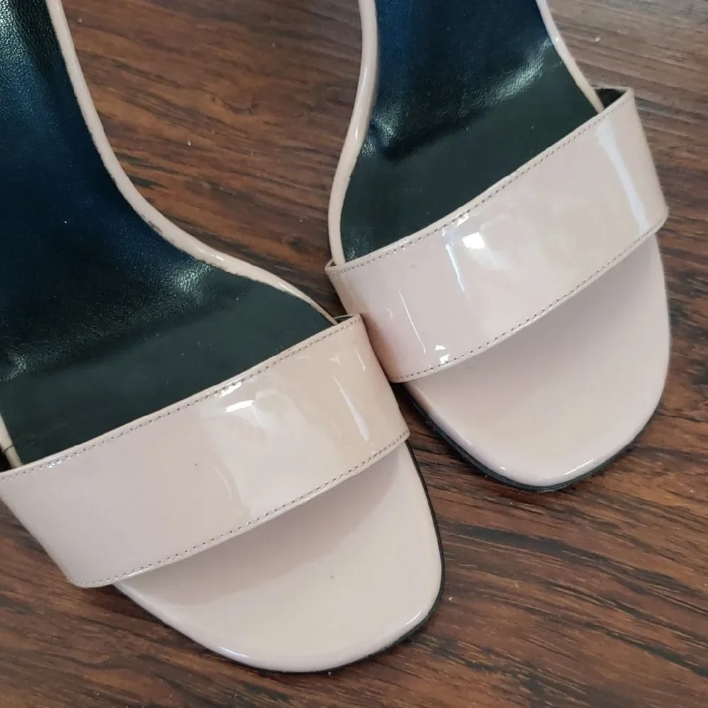 Saint Laurent Pink Beige Patent Leather Heels Size 38.5 Flawed - Picture 11 of 12